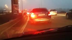 Jak na světla do mlhy? Můžou nejen pomoci, ale i uškodit