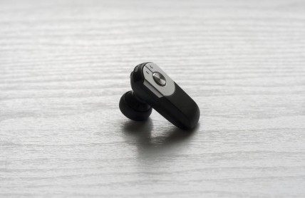 Zodpovědný řidič se bez handsfree na cestu nevydává