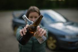 Alkoholické kalkulačky: Spása řidičů, nebo nebezpečná hra?