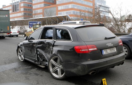 Rok 2020 v autopojištění: Co všechno změnil virus?
