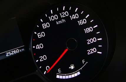 Při jaké rychlosti se nejméně opotřebovává motor auta
