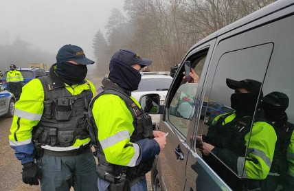 Kupovat dálniční známku, až když vidíte policii? Risk, který se nevyplatí 