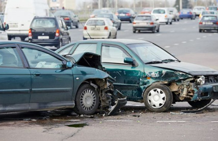 Víte, co nejvíc odvádí naši pozornosti od řízení?