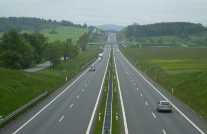 Také letos se dočkáme rozšíření dálnic a nových obchvatů