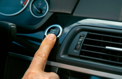 V autoservisu sestavili seznam největších prohřešků, kterými řidiči neúmyslně ničí svá auta. Časem se pekelně prodraží