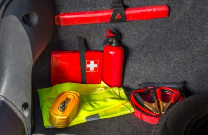 Co zkontrolovat v autě před dlouhou cestou? Prevencí předejdete potížím a vysokým výdajům nejen v zahraničí