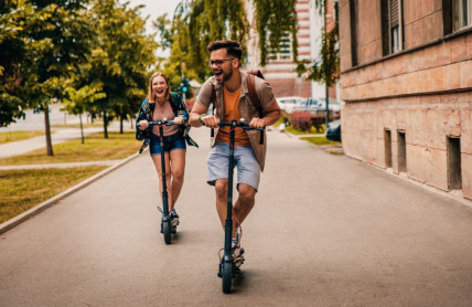 Povinné ručení pro elektrické koloběžky začne platit za dva roky