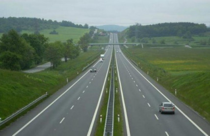 Česko: Dražší dálniční známky, ale i zvýšení rychlosti na 150 km/h