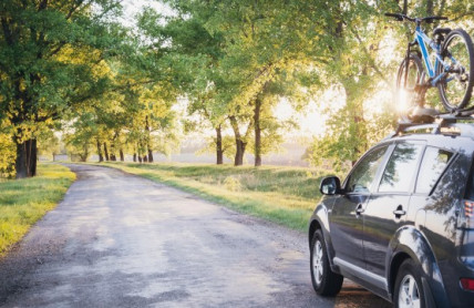 6 základních kontrol před dlouhou cestou, které řada motoristů zanedbává