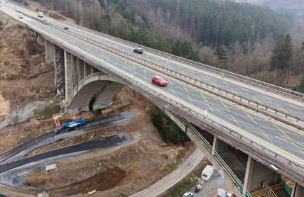 Opravy na D1 nekončí. Řidiče čekají letní omezení kvůli mostům