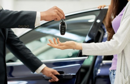 Proč si pořídit nové auto na operativní leasing. Výhody i nevýhody