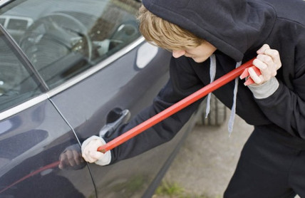 Spoléháte na autoalarm? Samotný vaše auto příliš neochrání