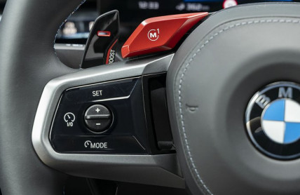 Kdy je efektivní používat tempomat: Klasický, adaptivní i tempomat na motorku