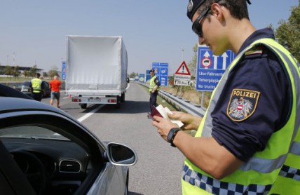Autem na dovolenou: Prodraží se dálnice i nezaplacené pokuty