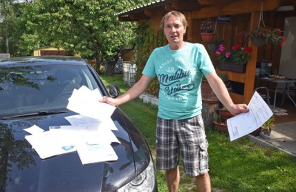 Bez pomoci zahraniční nehodu nevyřešíte: Nabourali vás v cizině? Bez advokáta nepochodíte!