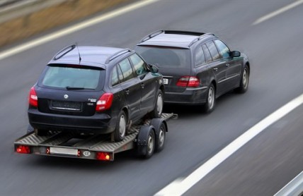 Pro auto do ciziny se vydejte osobně, ale s odborníkem v patách 