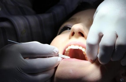 Dětem a těhotným zubaři nebudou dávat amalgamové plomby