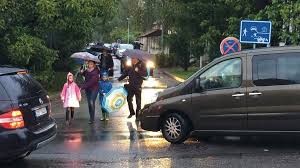 Mamataxi stresuje děti i rodiče, žádné řešení dlouho nevydrží