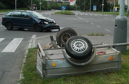 Povinné ručení přívěsných vozíků: Proč jej platíme, když ani nemá motor?
