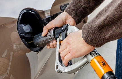 Jezdíte na LPG? Doplňte si zimní směs, ať můžete v mrazech jezdit bez potíží