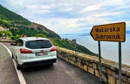 Chorvati zdražili pokuty a přitvrdili, za jízdu na červenou 80 tisíc a vězení 