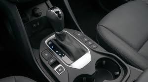 5 nejčastějších chyb při jízdě s automatem: Jak si ho ničíte