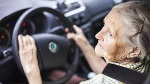 Stát chce přitvrdit vůči řidičům seniorům
